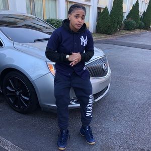 Meet your Posher, Brandy